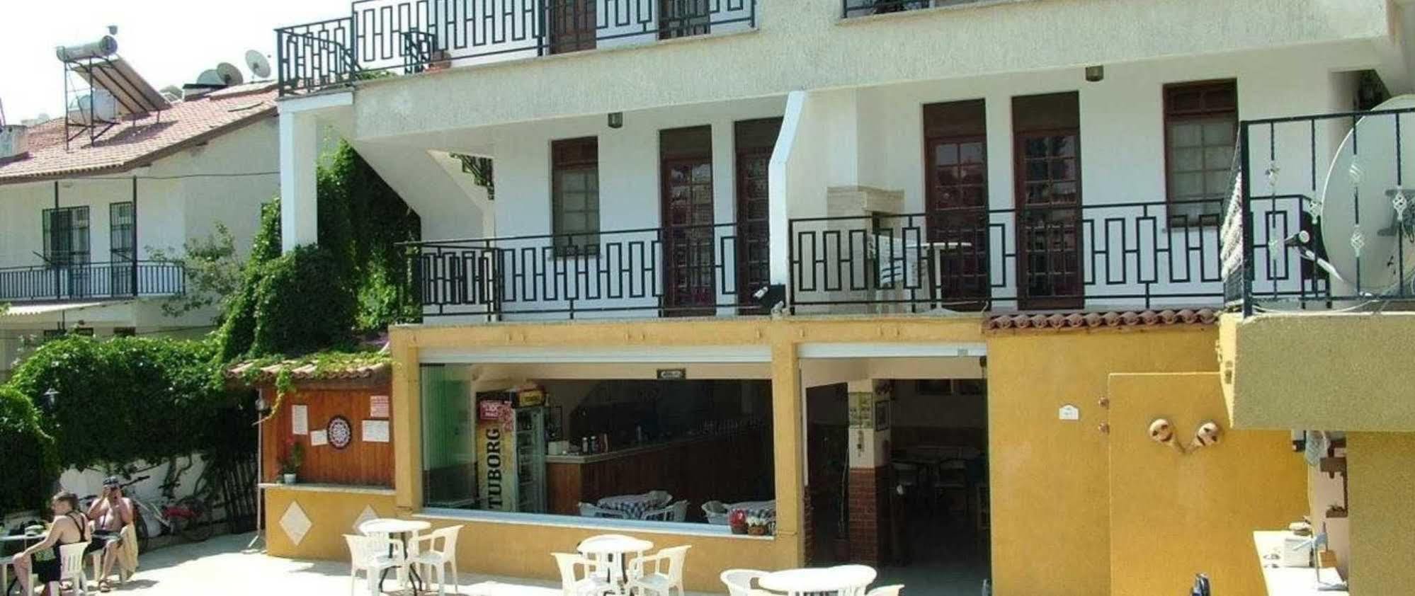 Gultepe Apartments Kusadası Exteriör bild